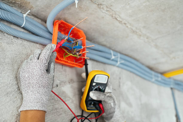 Best Affordable Emergency Electrician  in Centralia, MO